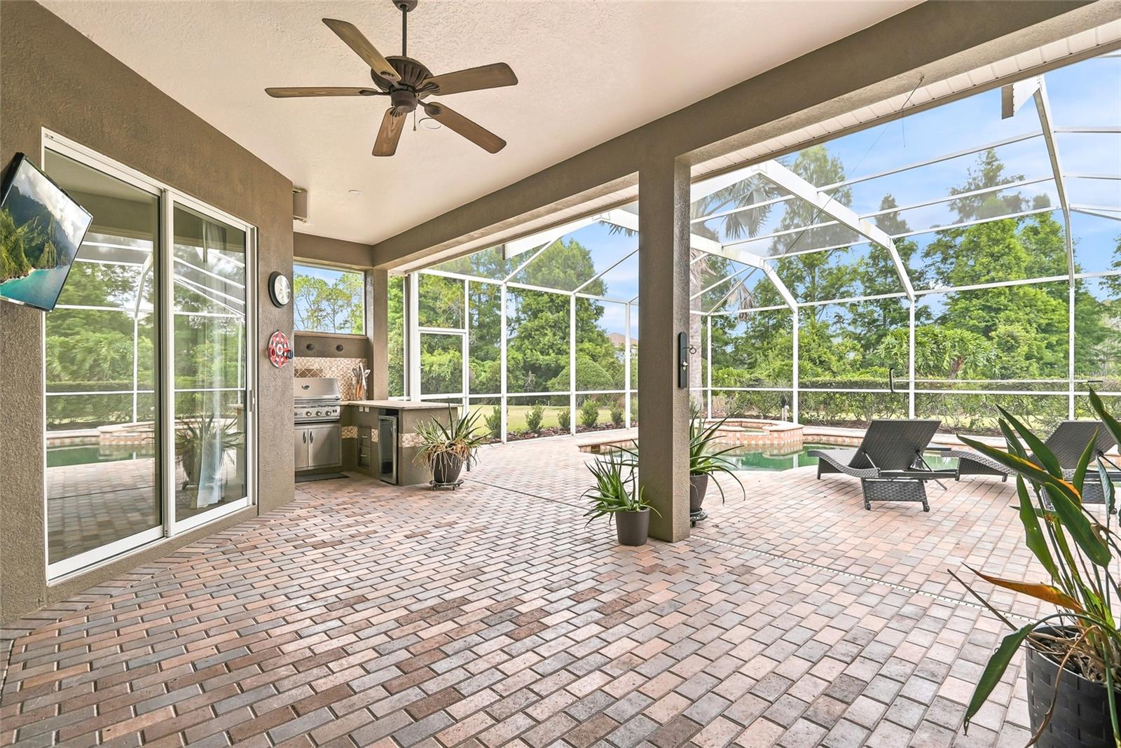 23534 GRACEWOOD CIR — photo 64