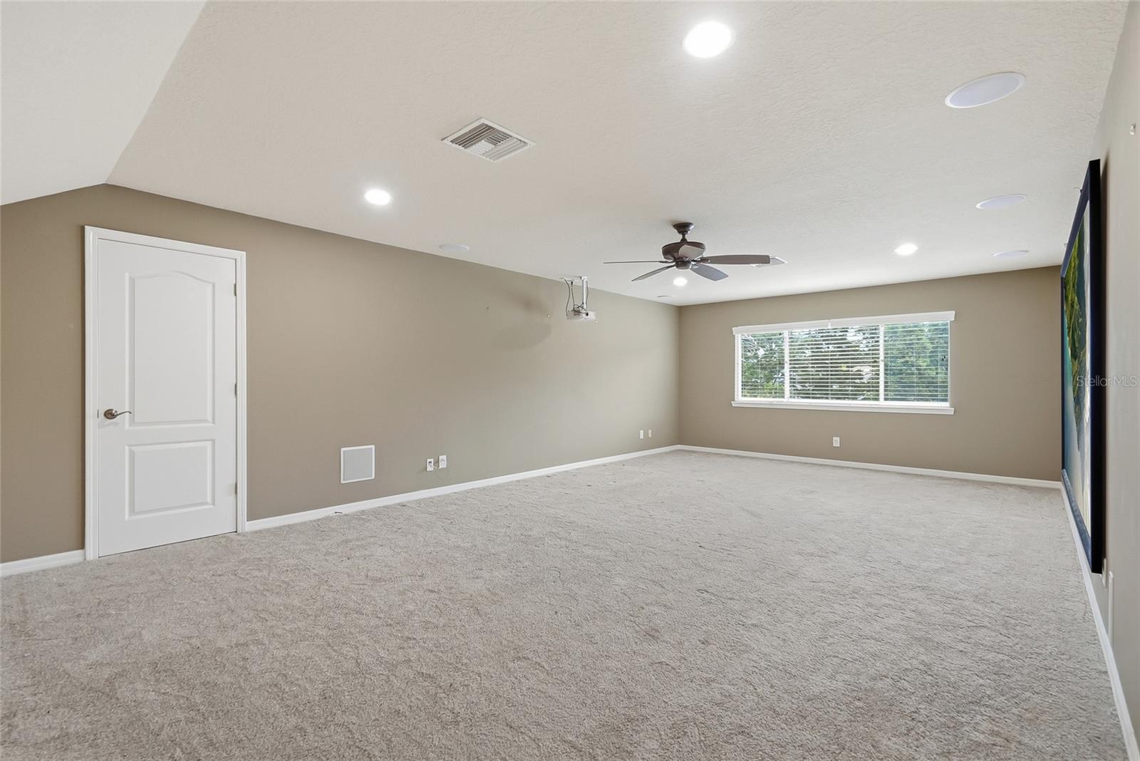 23534 GRACEWOOD CIR — photo 59