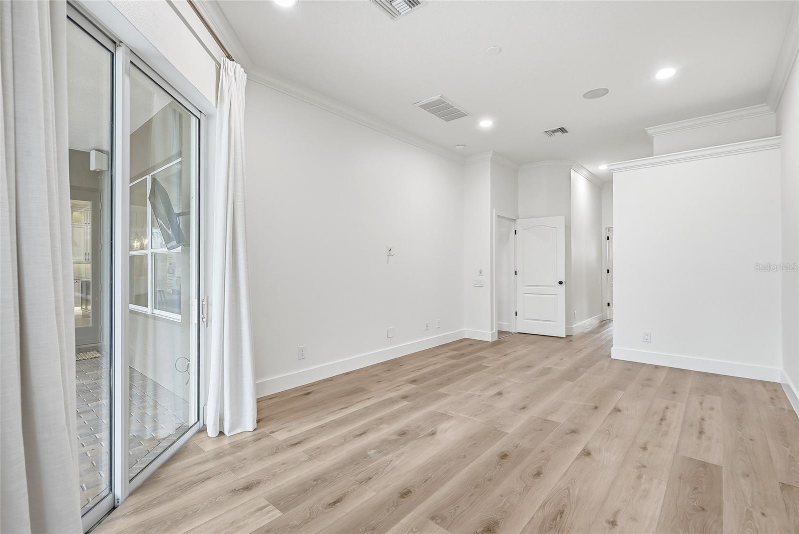 23534 GRACEWOOD CIR — photo 41