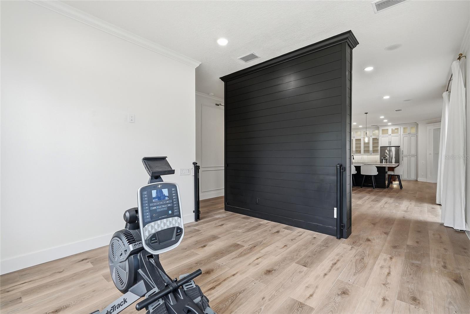 23534 GRACEWOOD CIR — photo 36