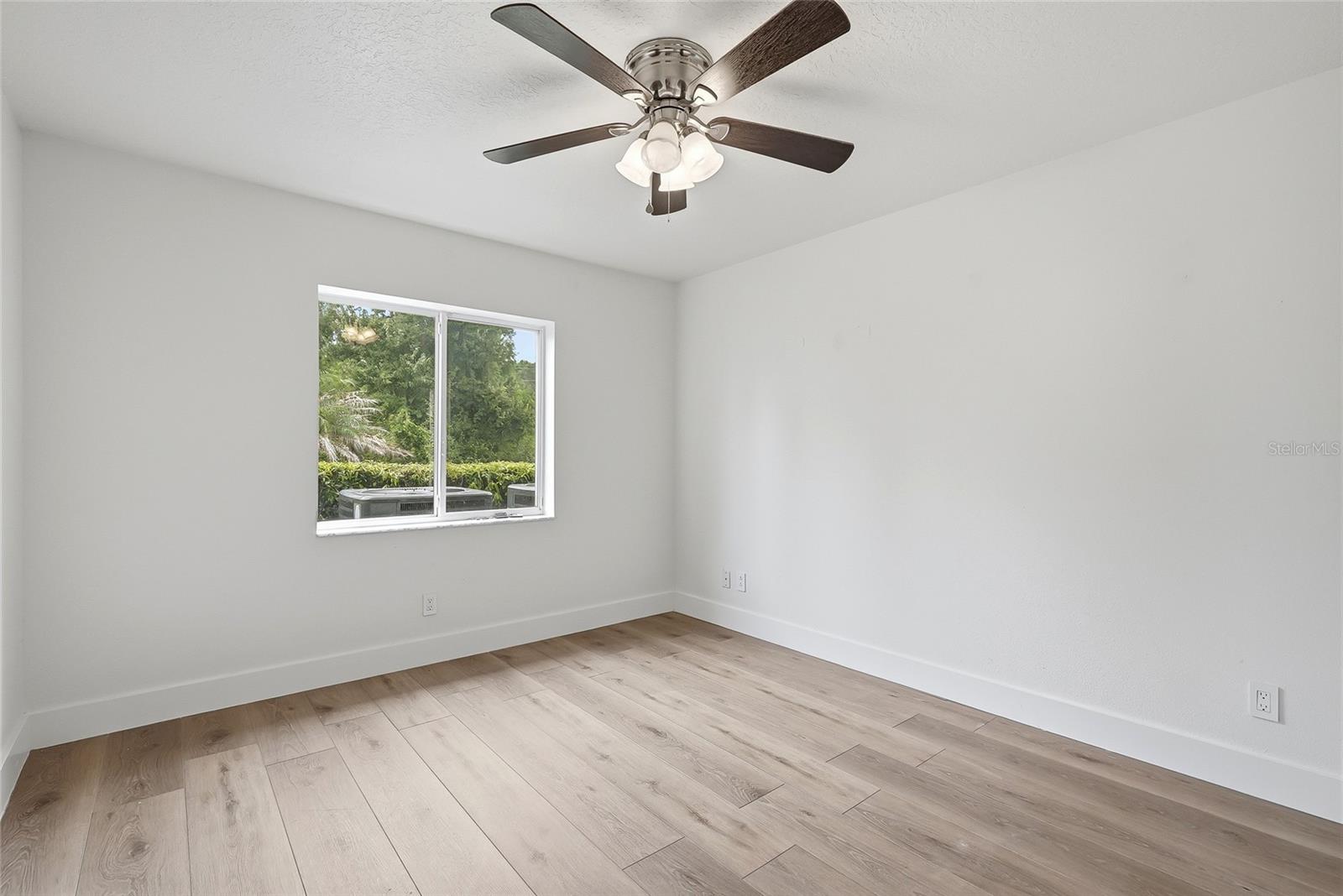 23534 GRACEWOOD CIR — photo 48