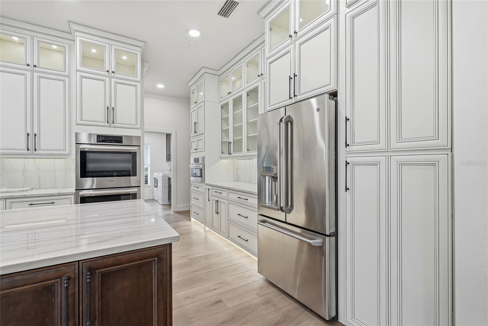 23534 GRACEWOOD CIR — photo 23