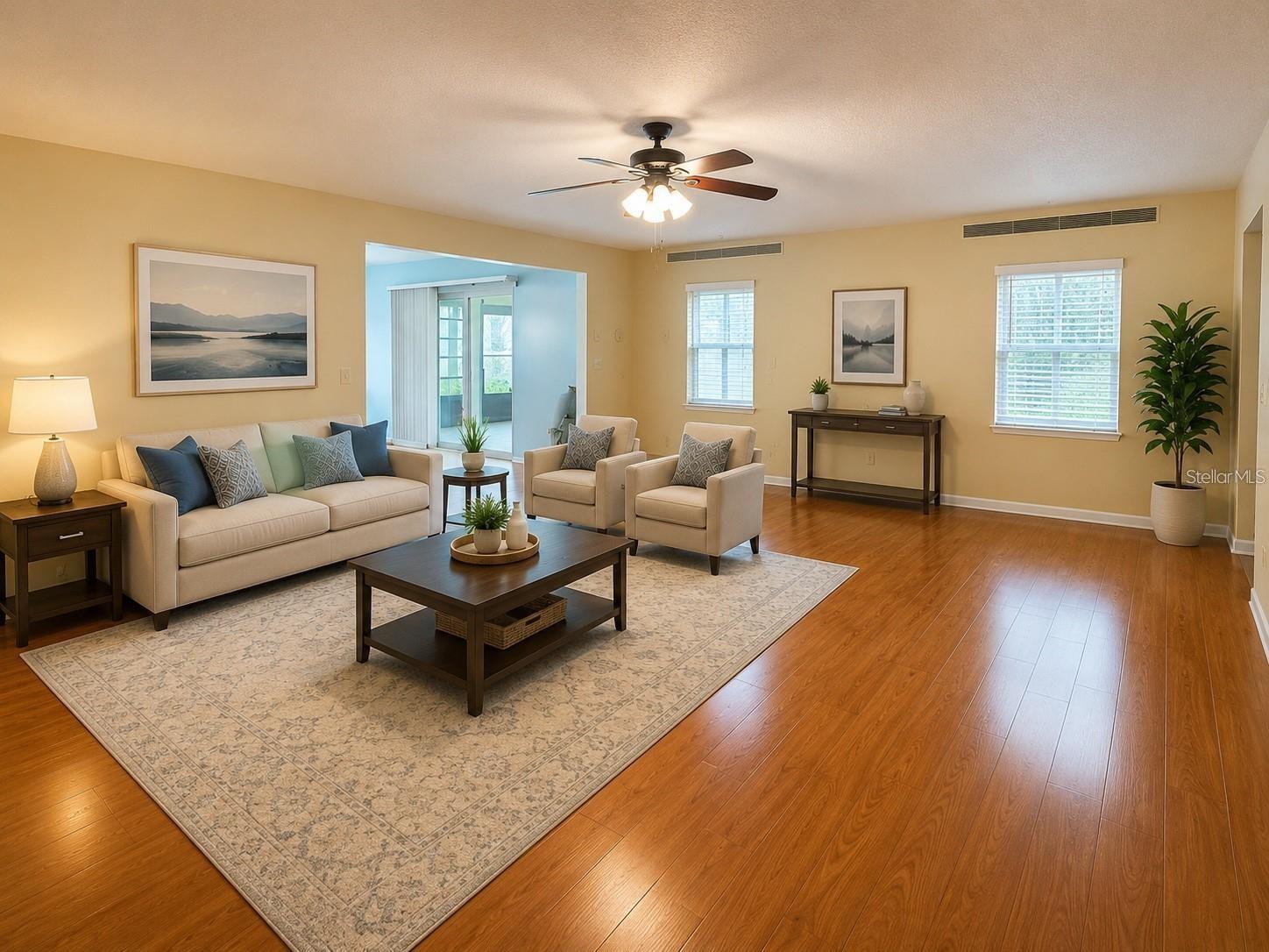 999 GILLESPIE DR — photo 2