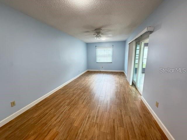999 GILLESPIE DR — photo 11