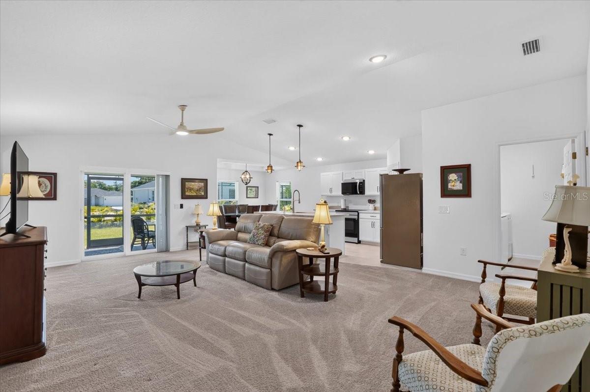 2362 HAGOPLAN LN — photo 13