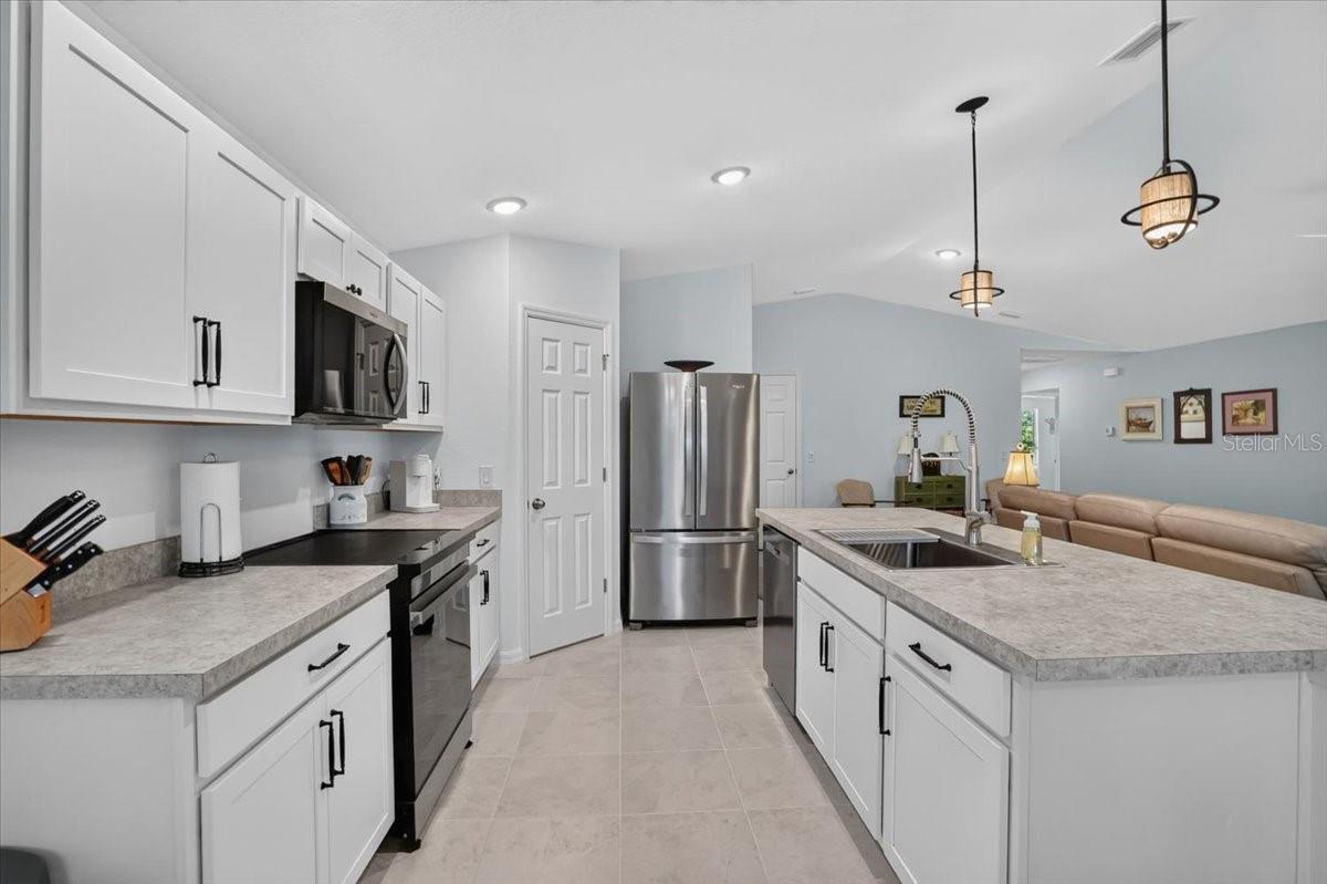 2362 HAGOPLAN LN — photo 20