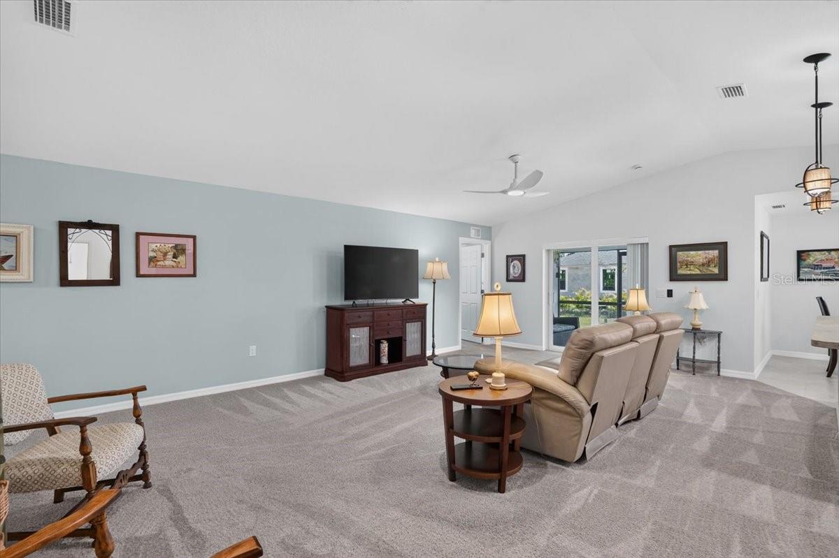 2362 HAGOPLAN LN — photo 14