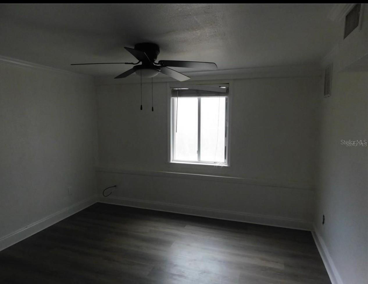 1379 S MARTIN LUTHER KING JR AVE — photo 4