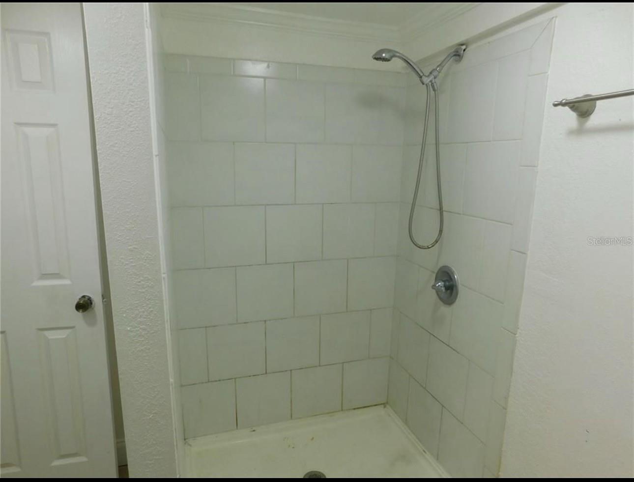 1379 S MARTIN LUTHER KING JR AVE — photo 5