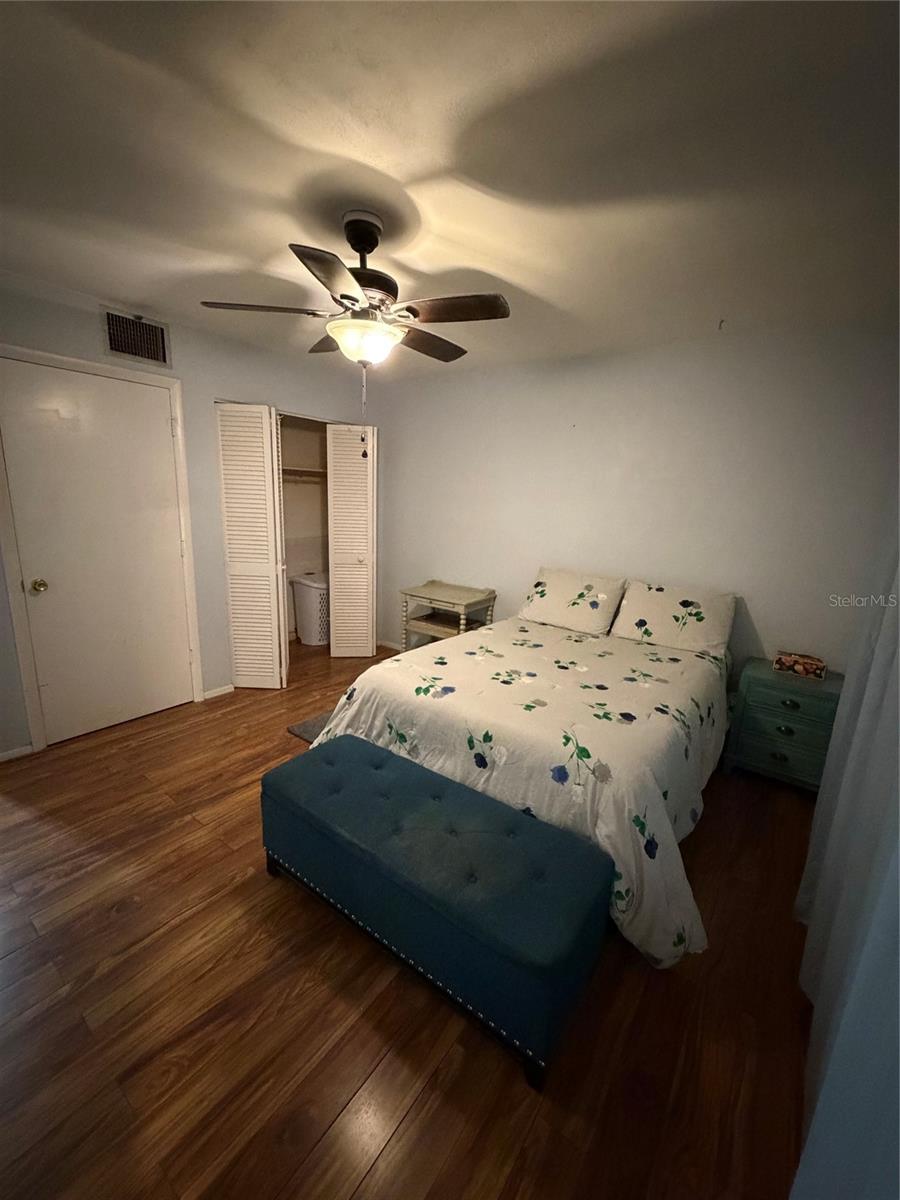 200 GLENNES LN #114 — photo 21