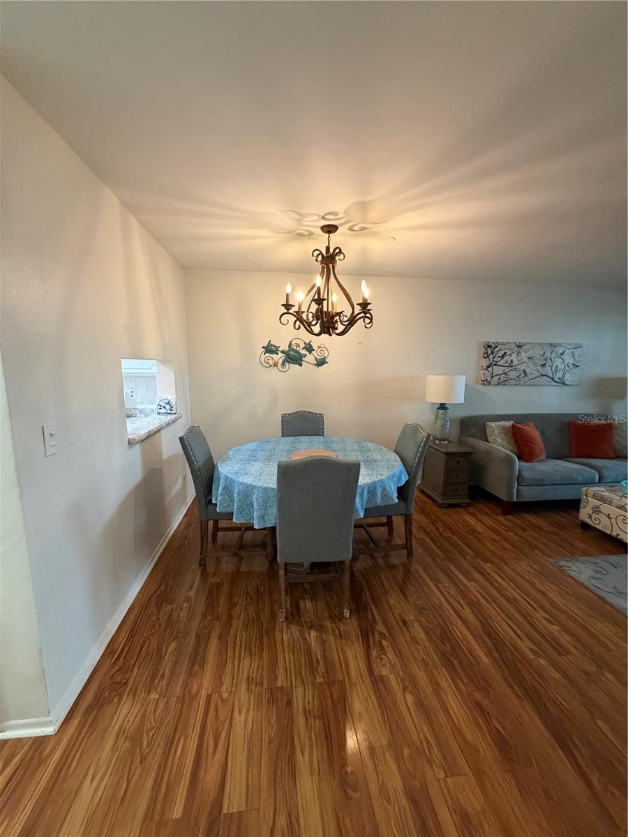 200 GLENNES LN #114 — photo 10
