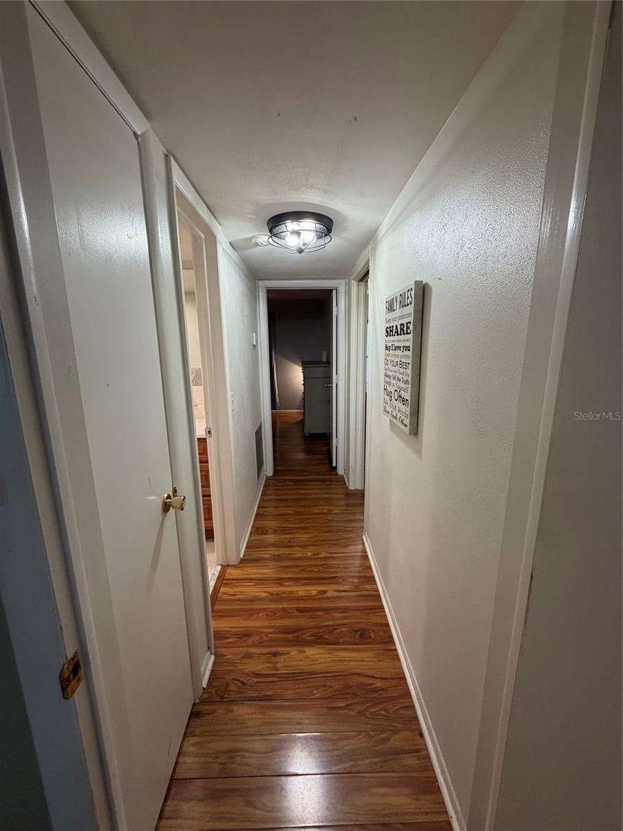 200 GLENNES LN #114 — photo 23