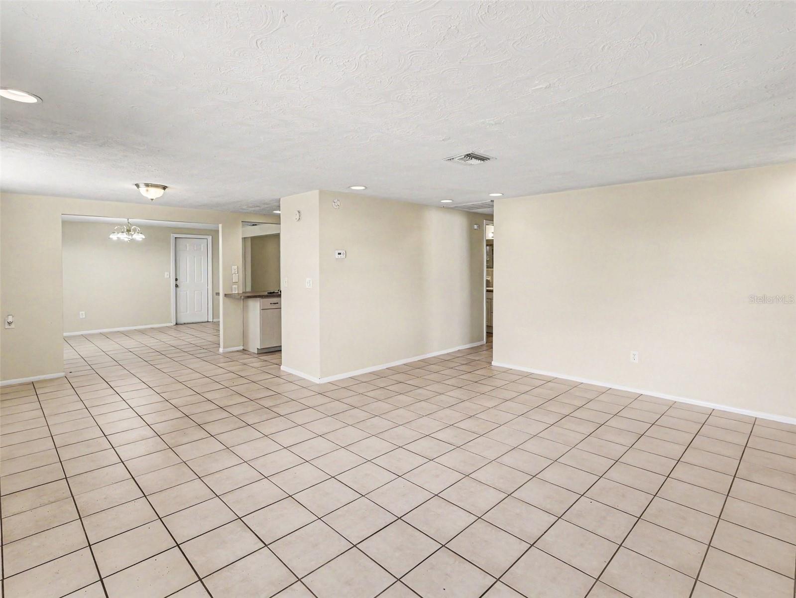 3609 TRUMAN DR — photo 8