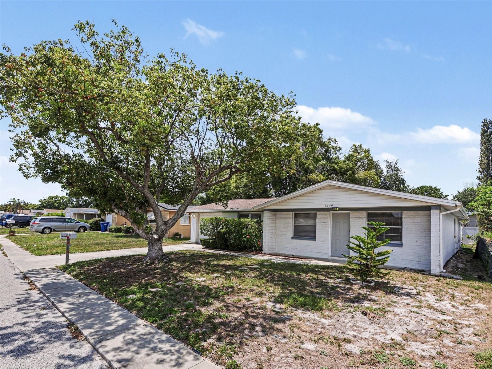 3609 TRUMAN DR — photo 3
