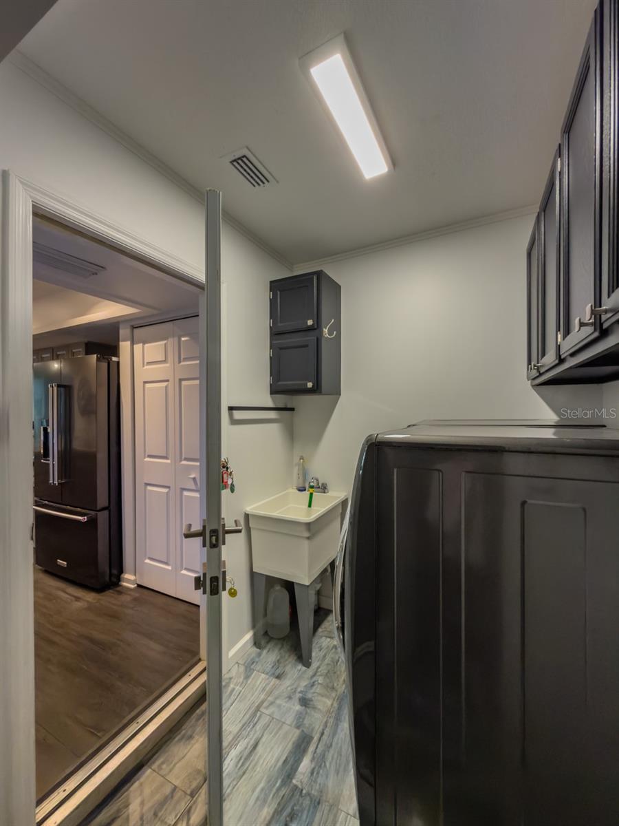 911 GOLFVIEW WOODS DR — photo 44
