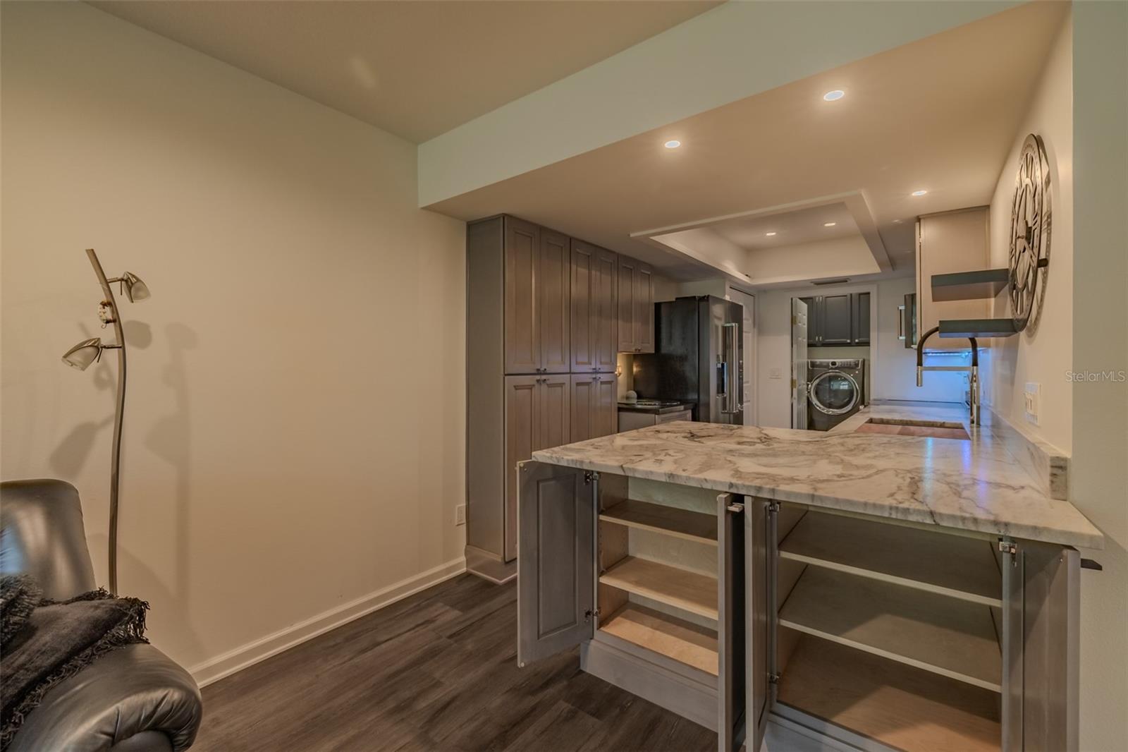 911 GOLFVIEW WOODS DR — photo 16