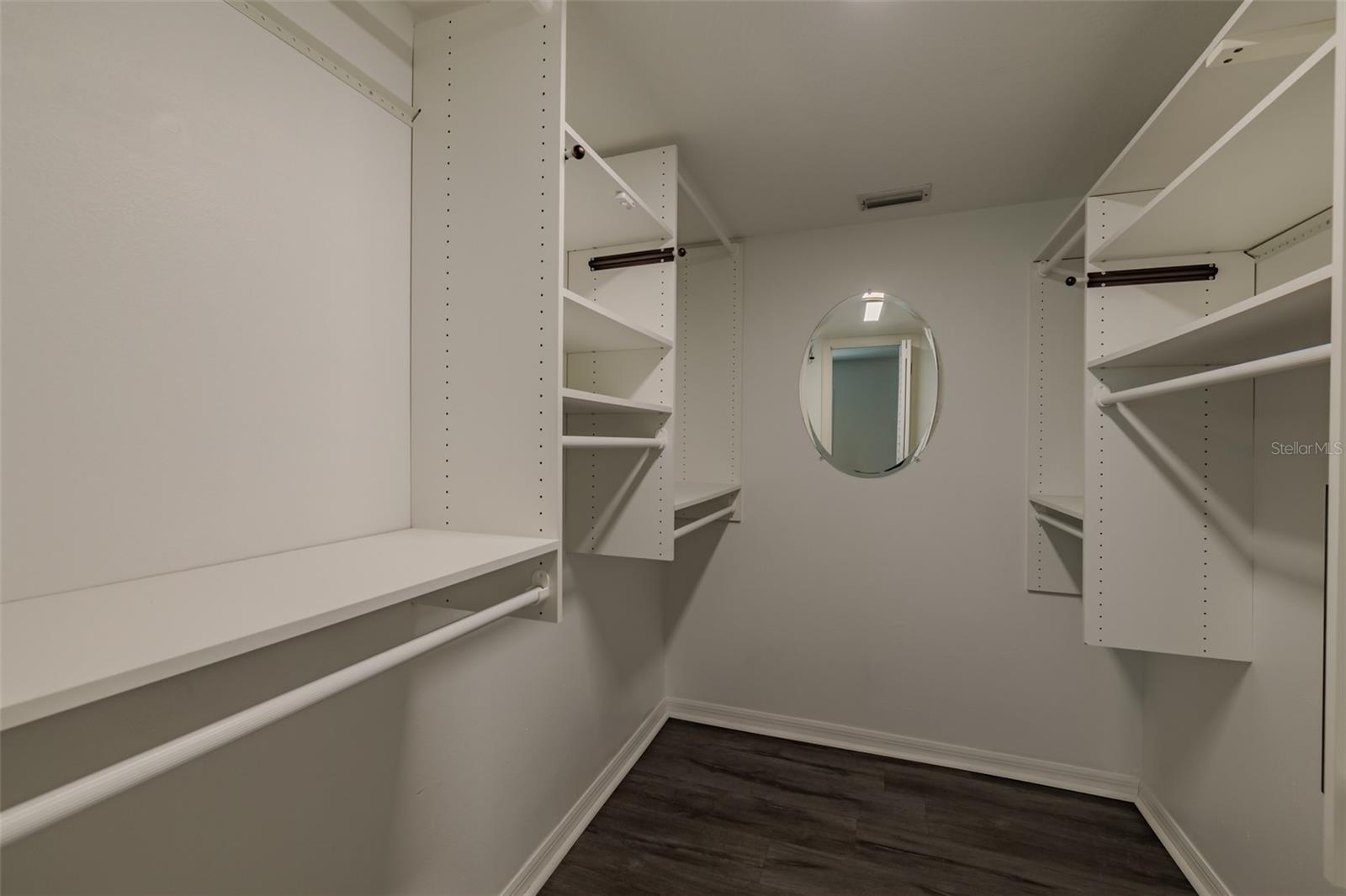 911 GOLFVIEW WOODS DR — photo 29