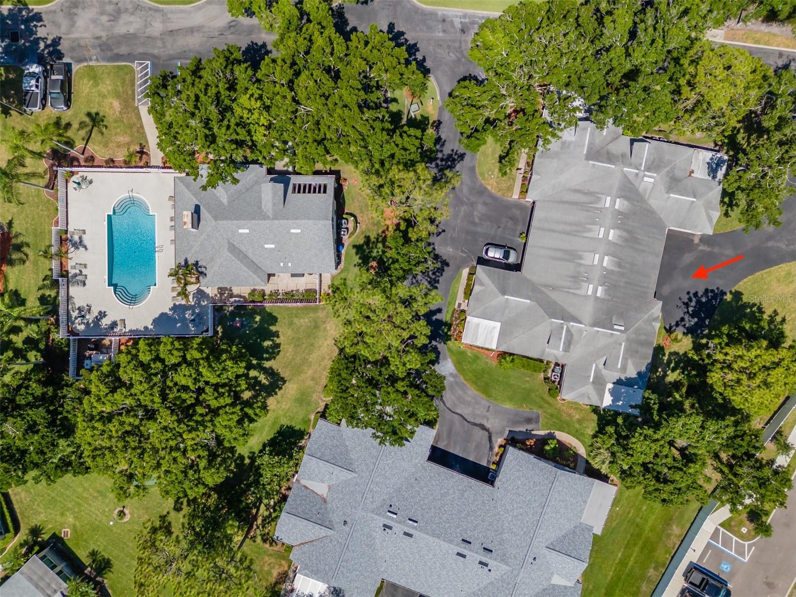911 GOLFVIEW WOODS DR — photo 47