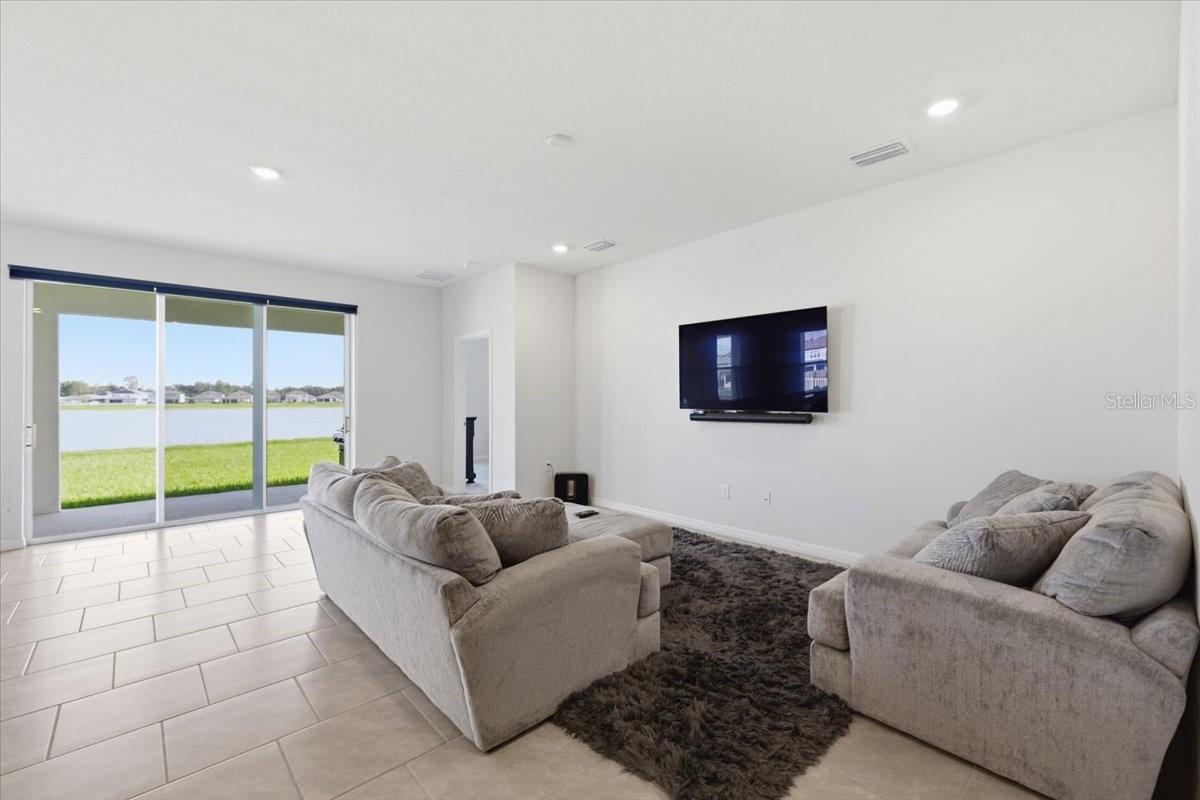 1413 TROPICAL OASIS AVE — photo 11