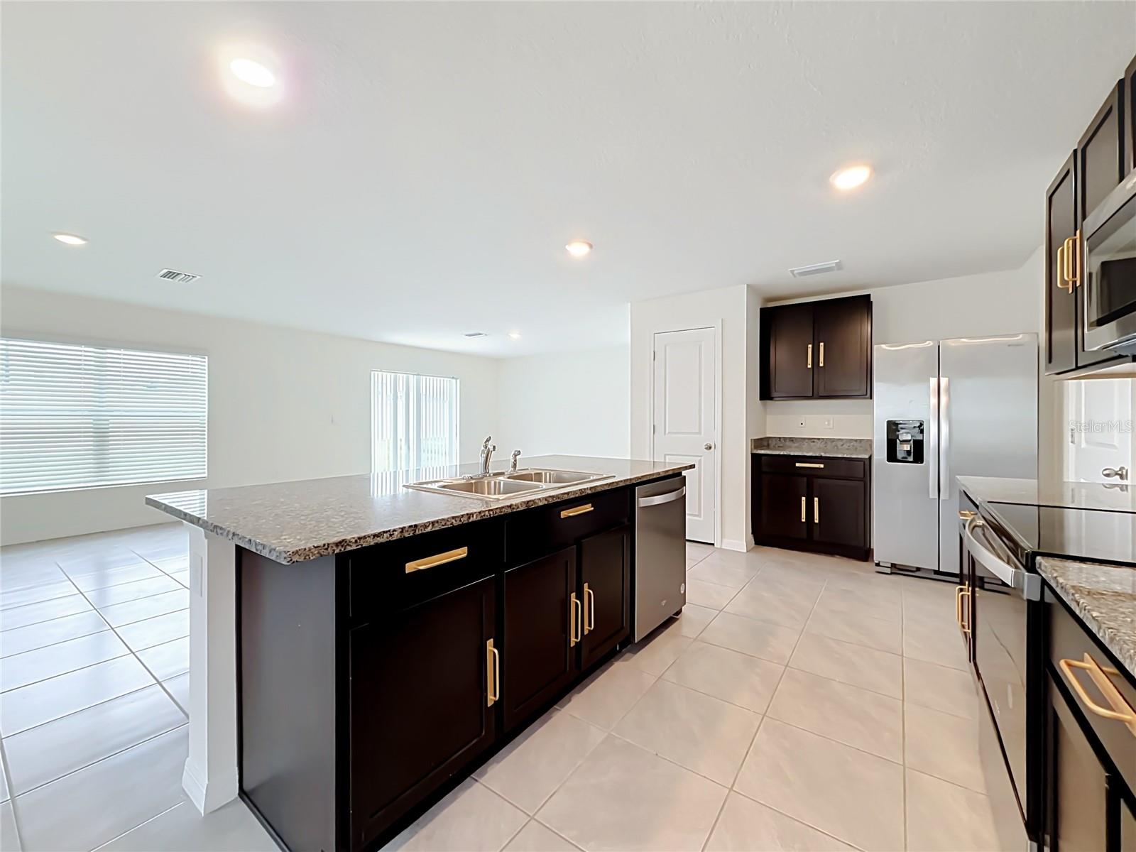 35288 SPRUCE KNOB CT — photo 14