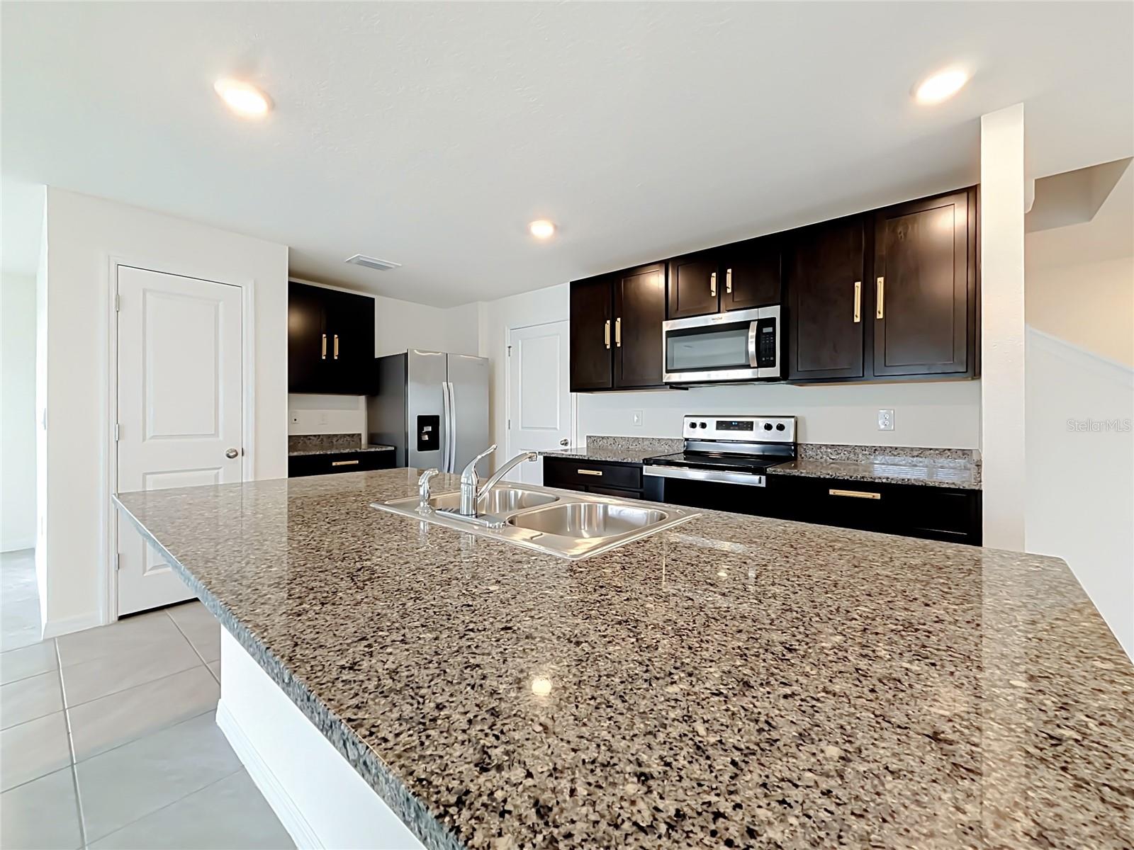 35288 SPRUCE KNOB CT — photo 15