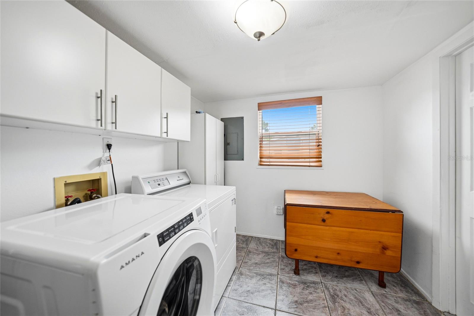 2631 FIESTA DR — photo 41
