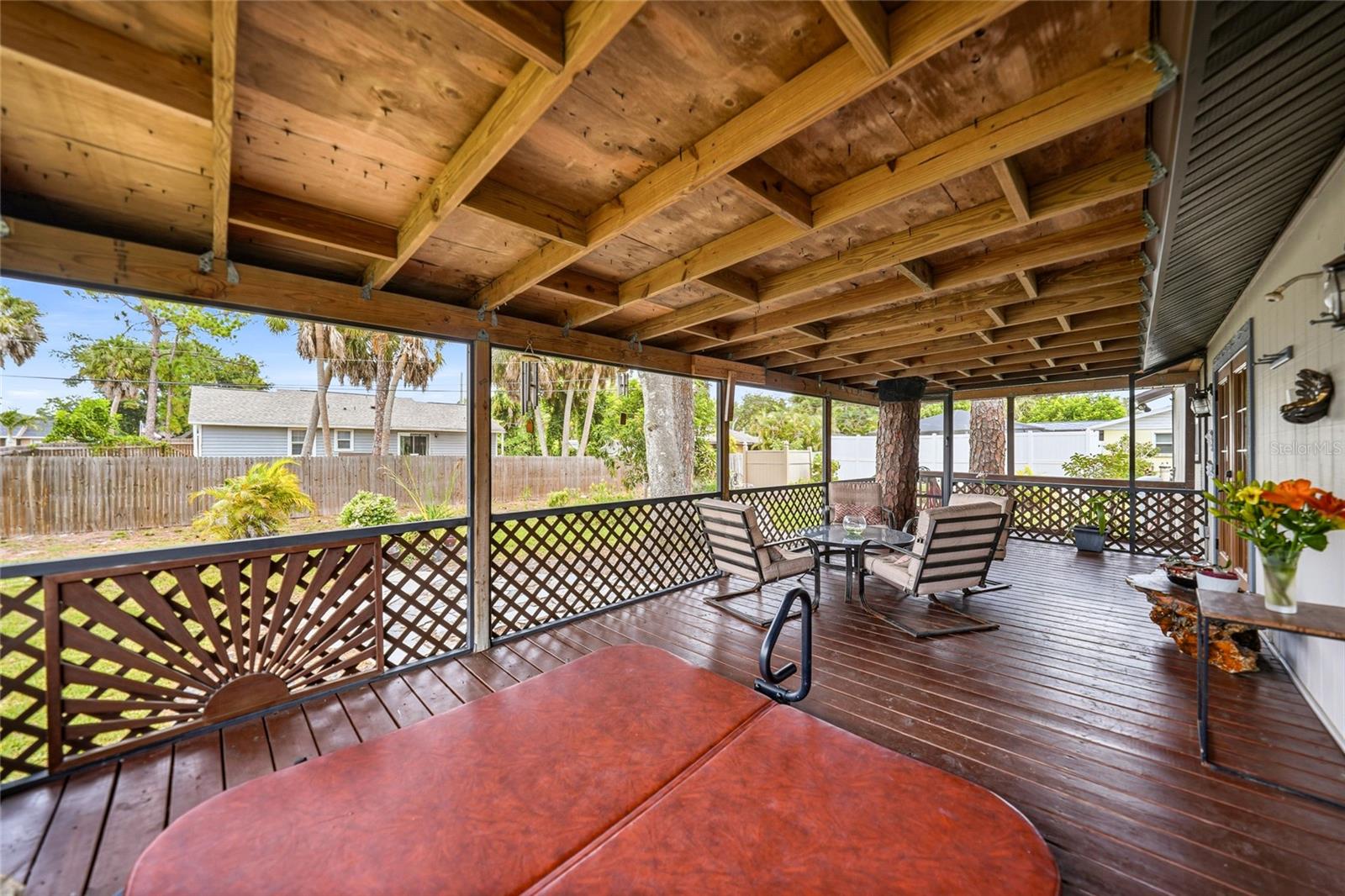 2631 FIESTA DR — photo 37