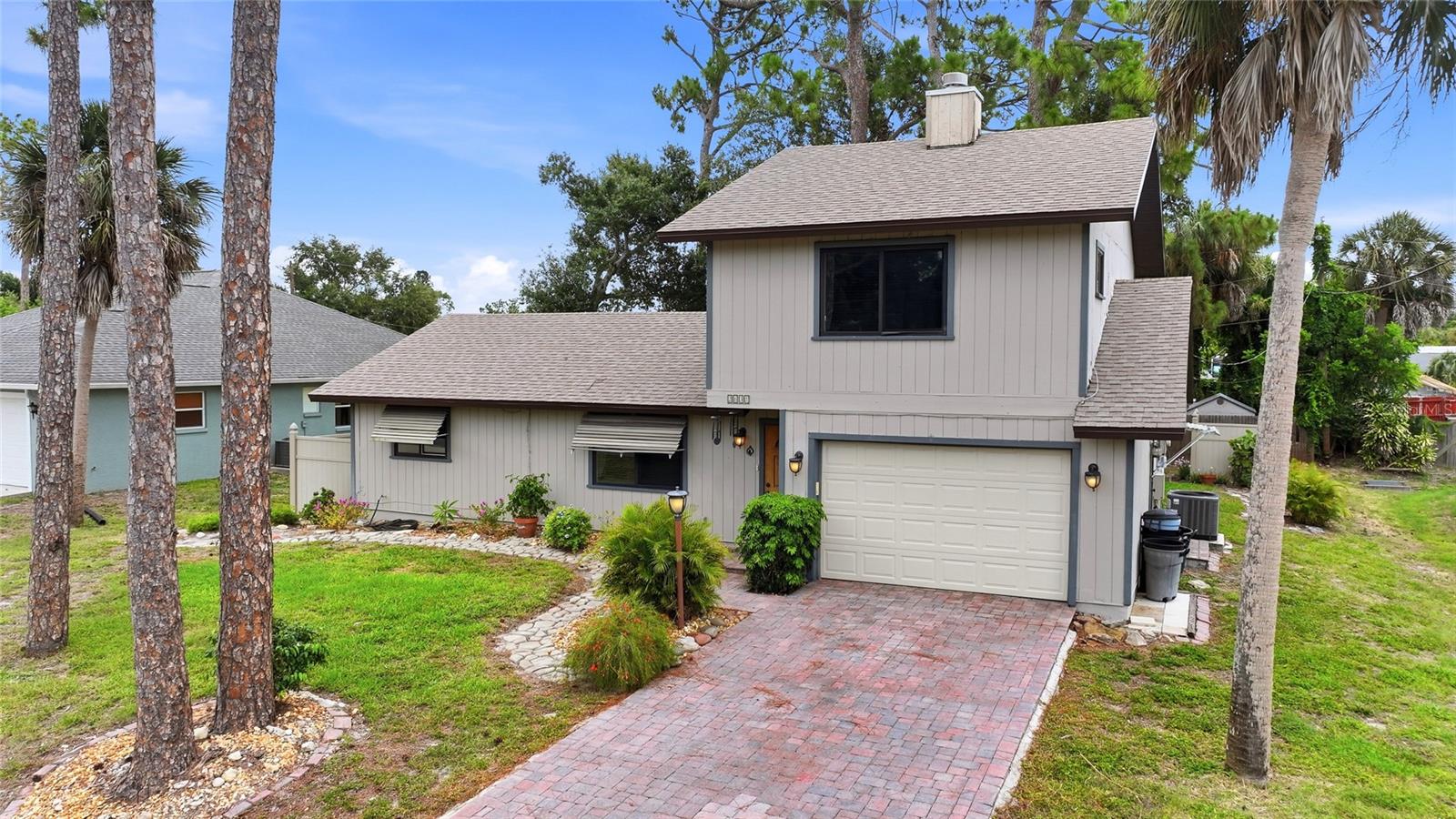 2631 FIESTA DR — photo 2