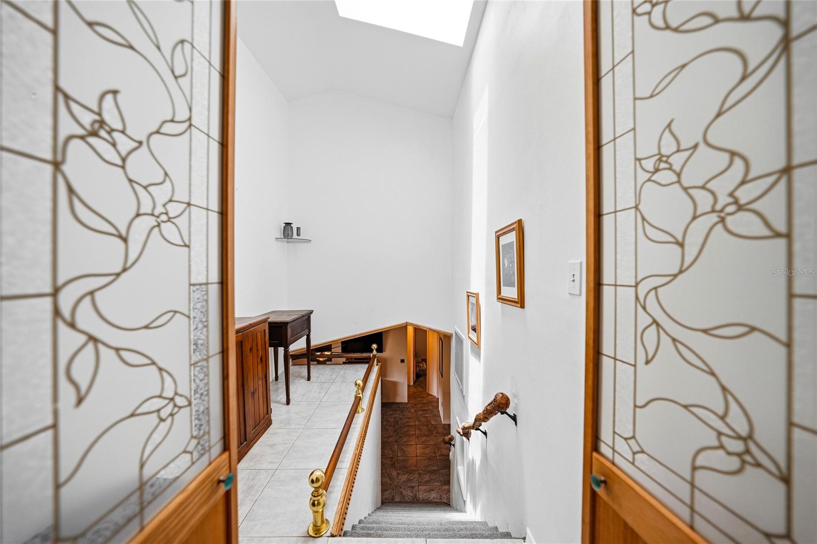 2631 FIESTA DR — photo 32