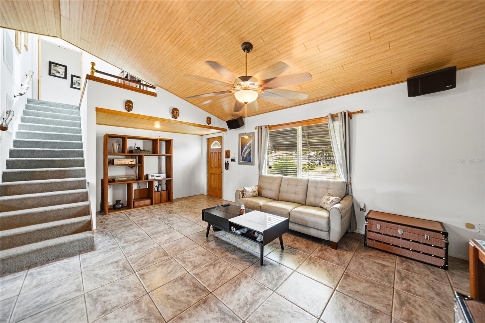 2631 FIESTA DR — photo 8