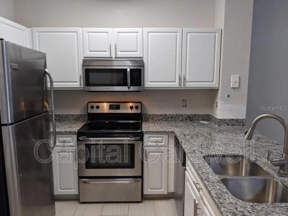 1910 E PALM AVE #11213 — photo 3