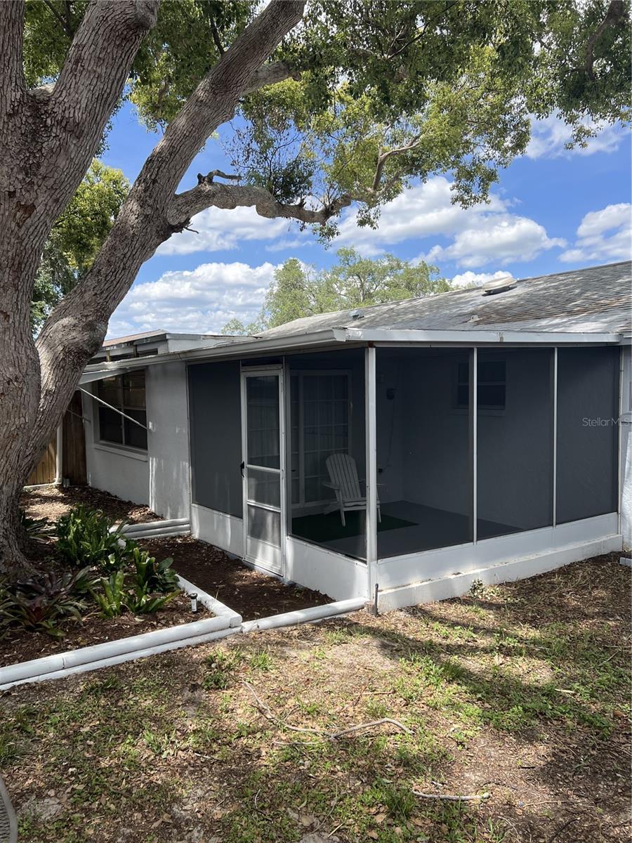 4813 DOGWOOD ST — photo 38