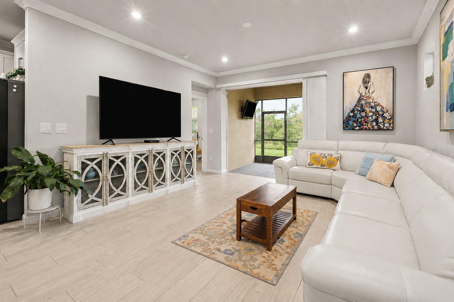 12458 SOMATIC CT — photo 11