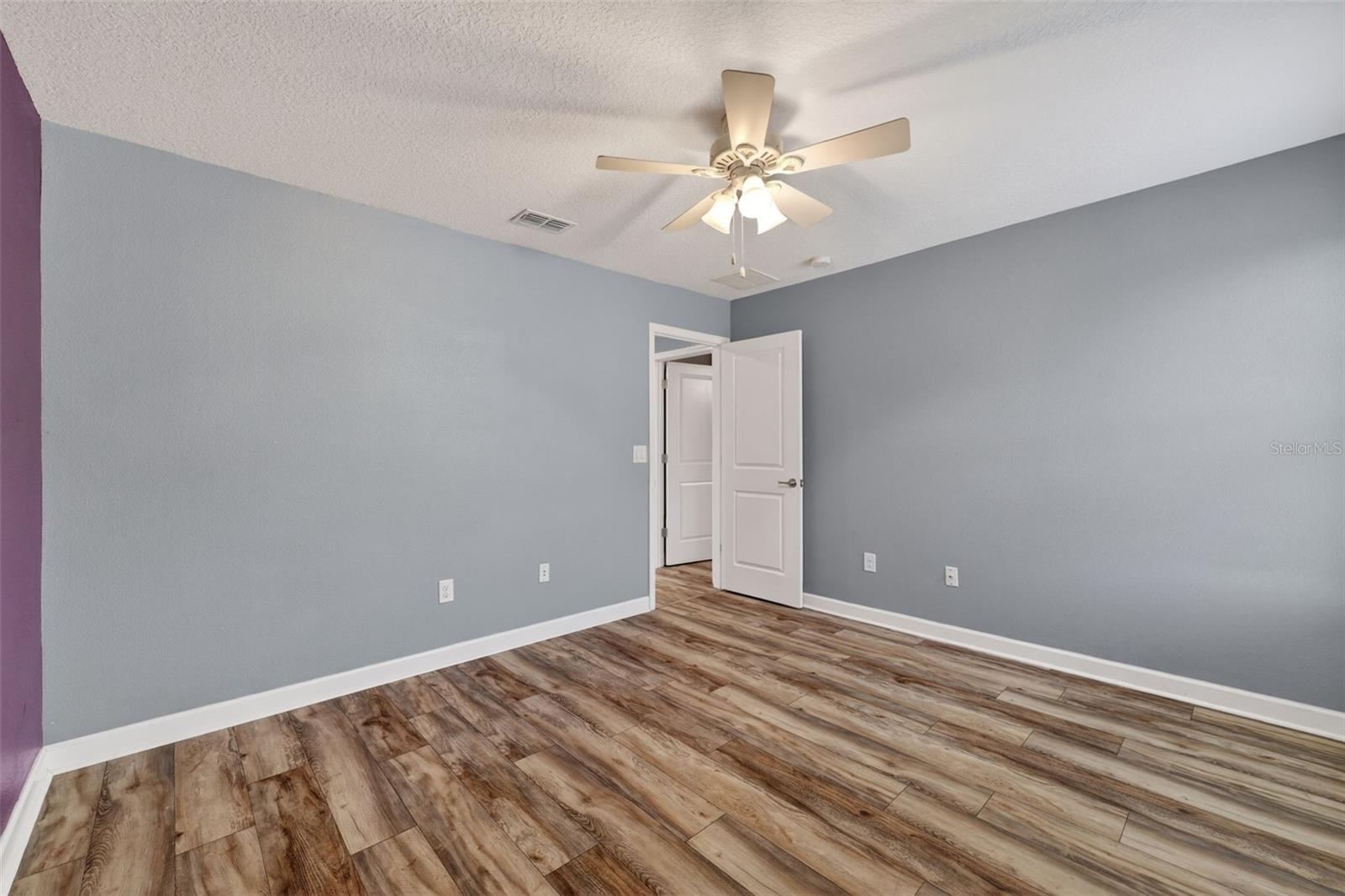 11911 SAND MYRTLE RD — photo 57
