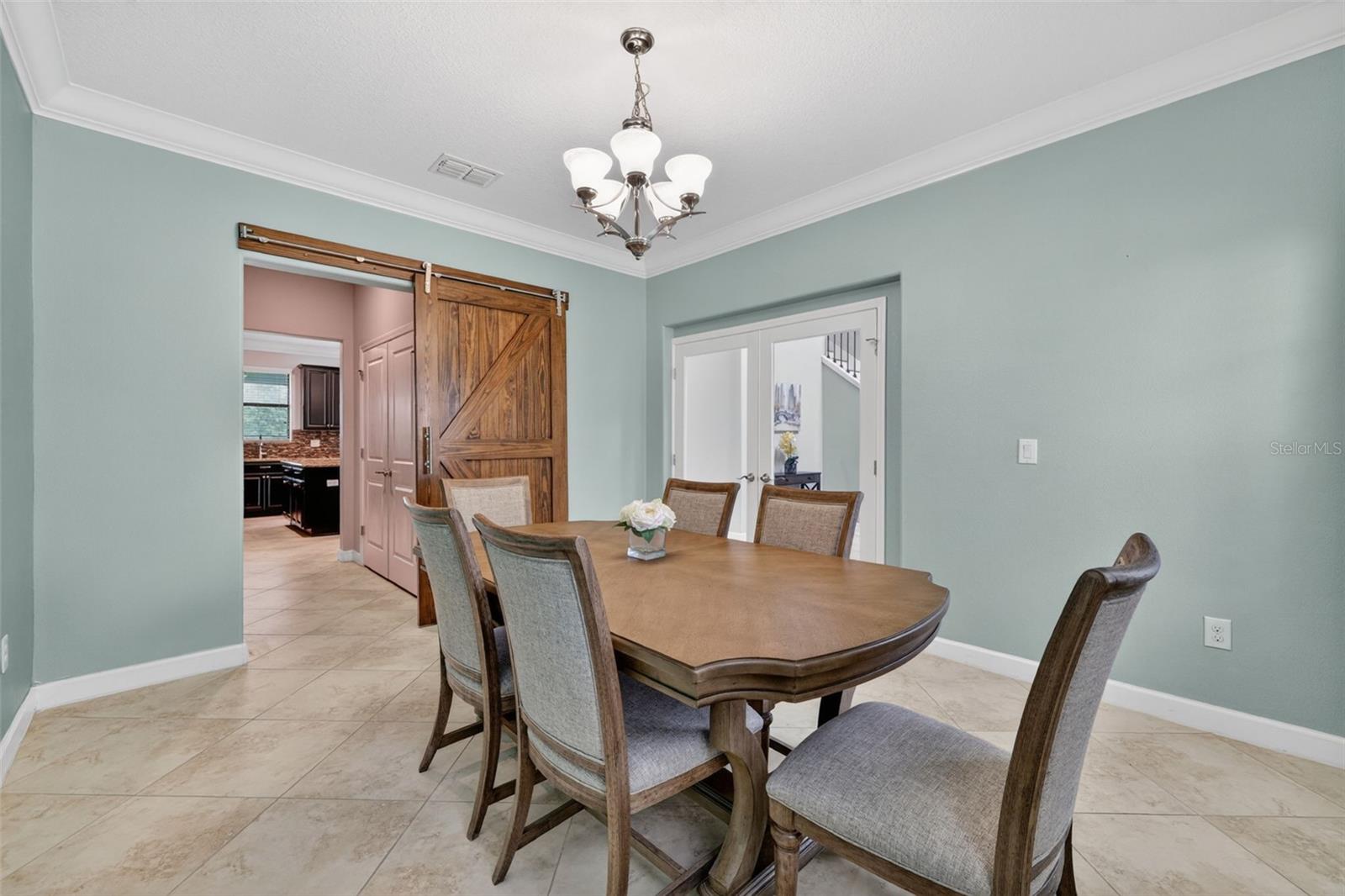 11911 SAND MYRTLE RD — photo 40