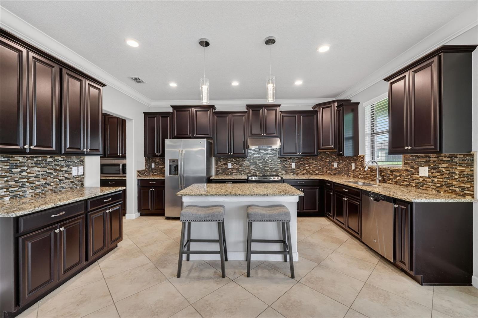 11911 SAND MYRTLE RD — photo 13