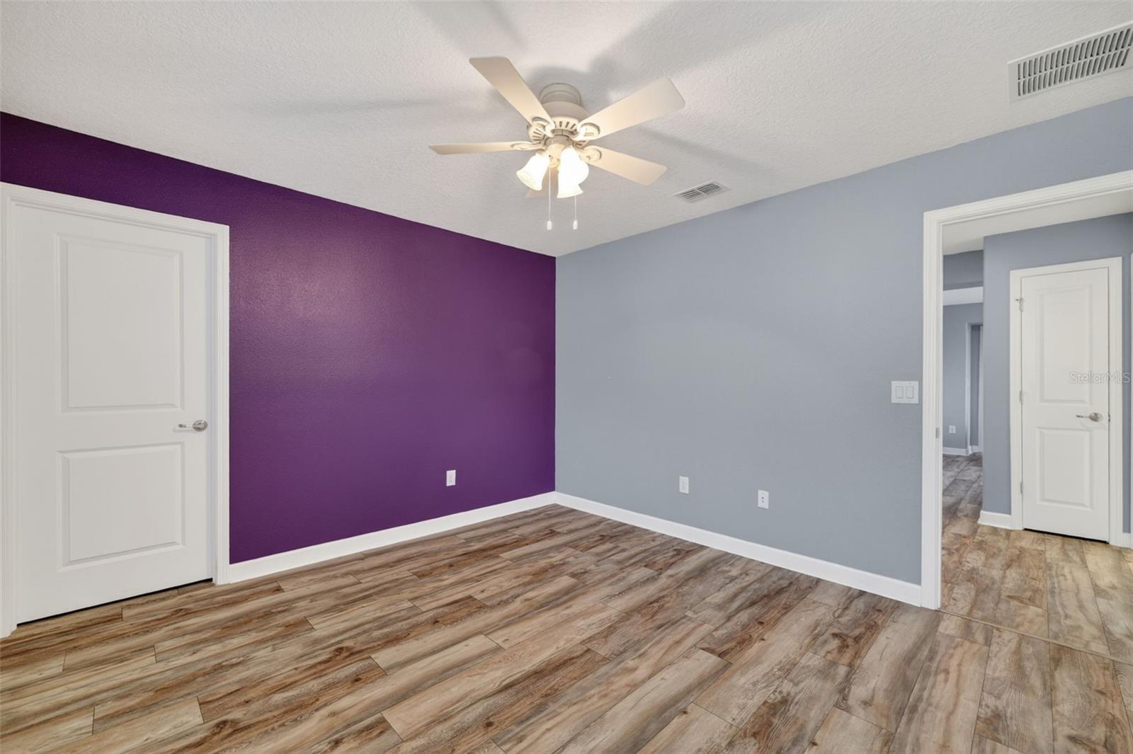 11911 SAND MYRTLE RD — photo 56