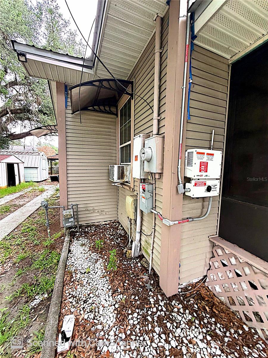 118 W DREW ST — photo 3