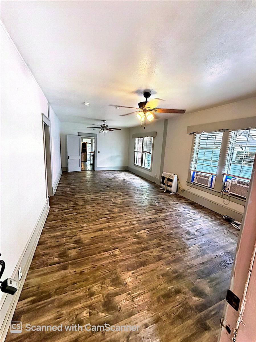 118 W DREW ST — photo 15