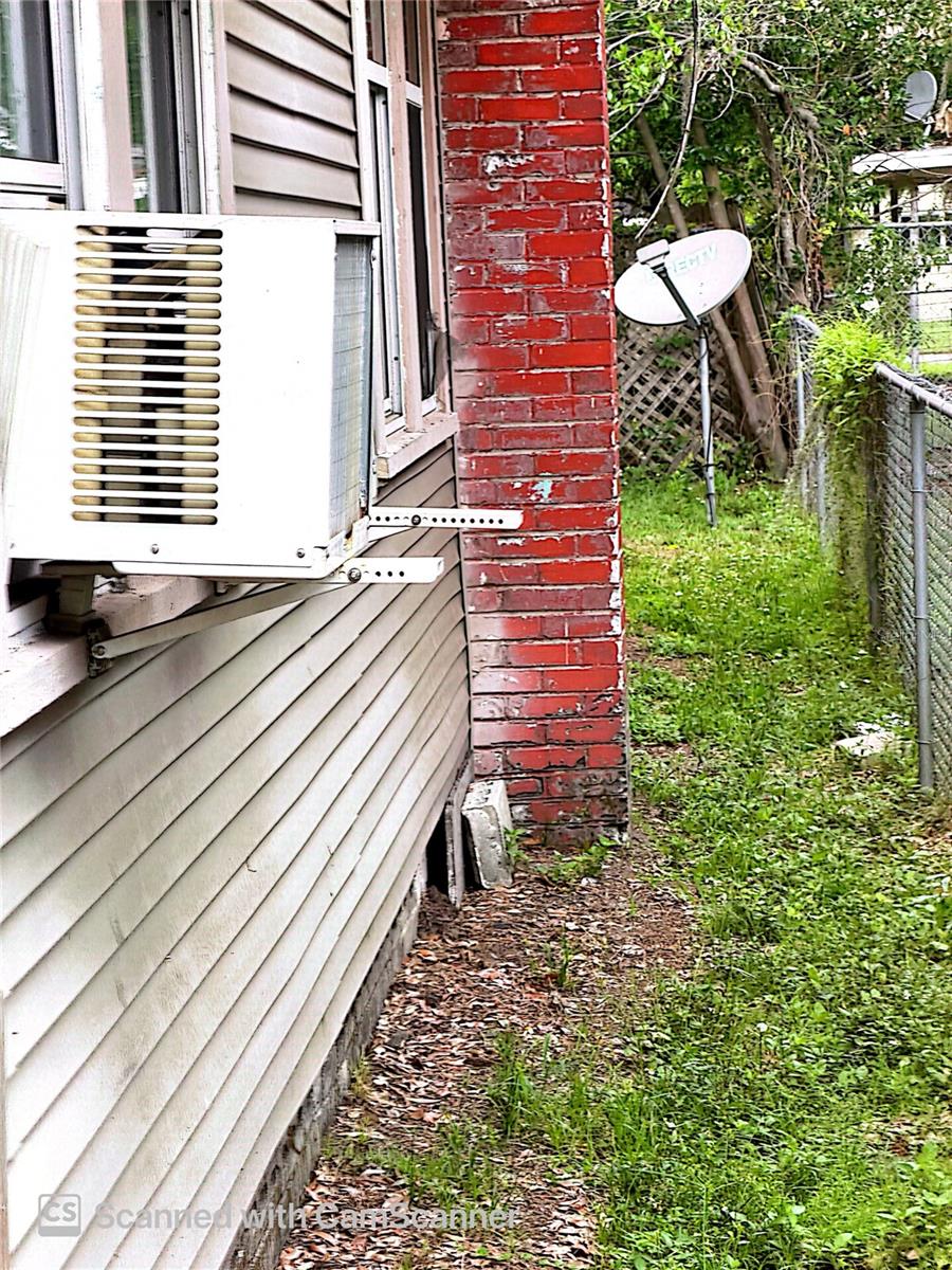 118 W DREW ST — photo 50