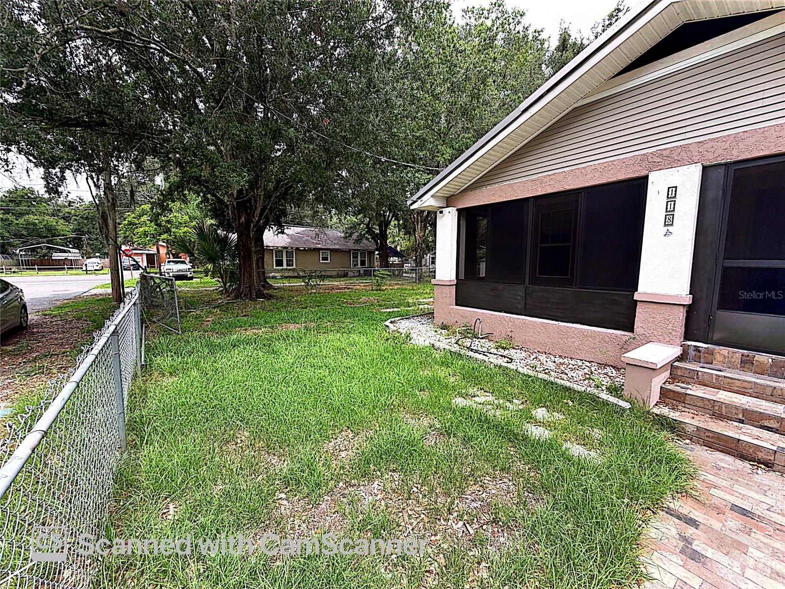 118 W DREW ST — photo 8