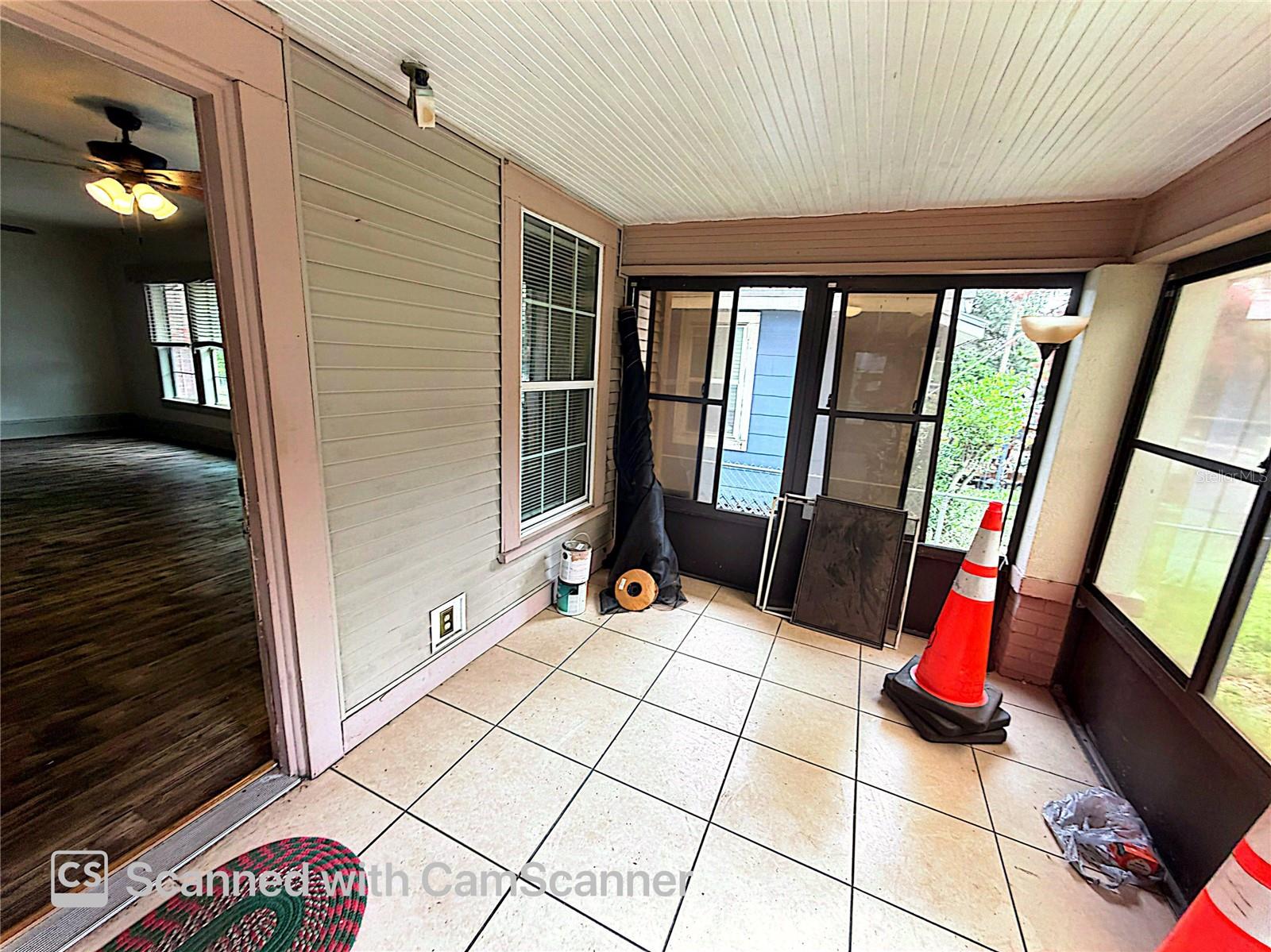 118 W DREW ST — photo 13
