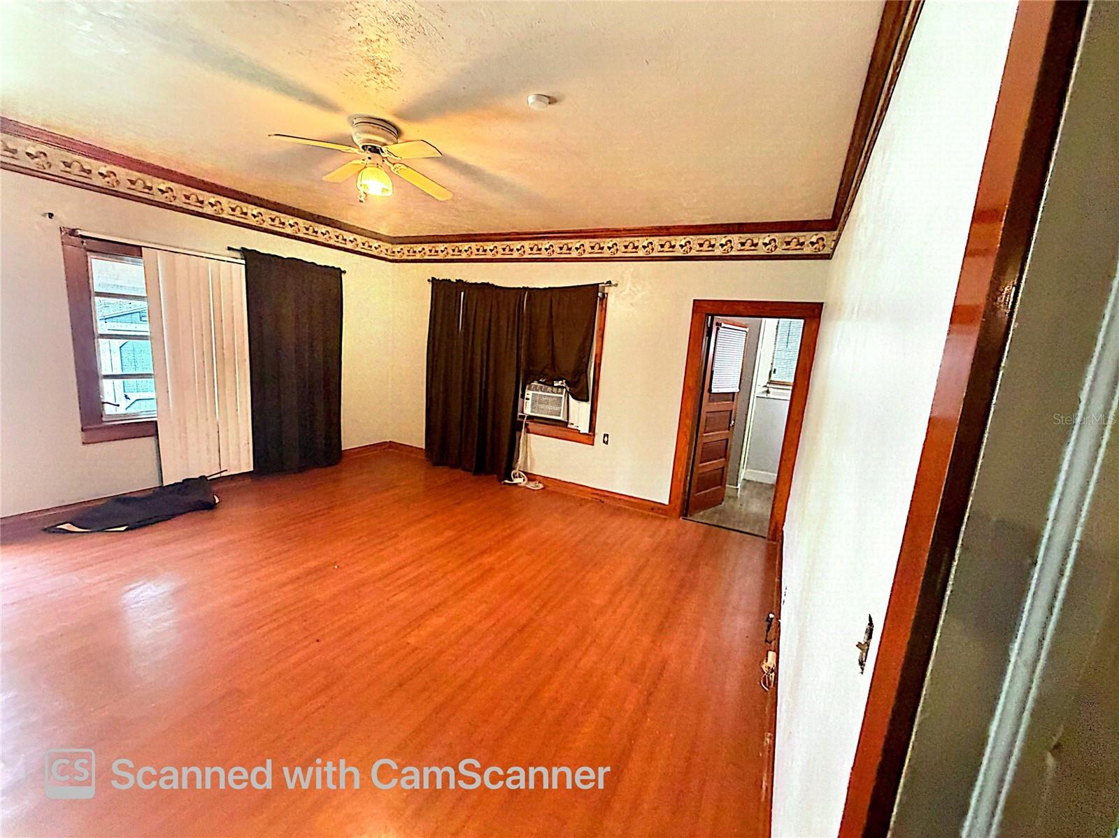 118 W DREW ST — photo 23
