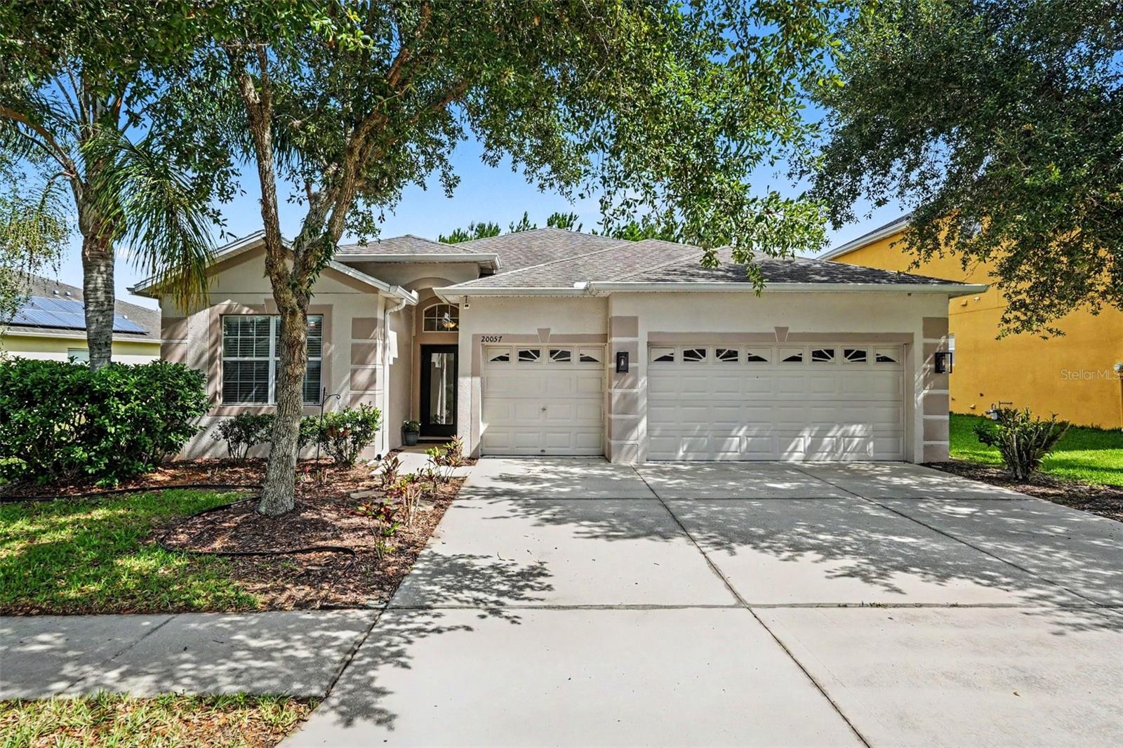 20057 OAKFLOWER AVE — photo 2