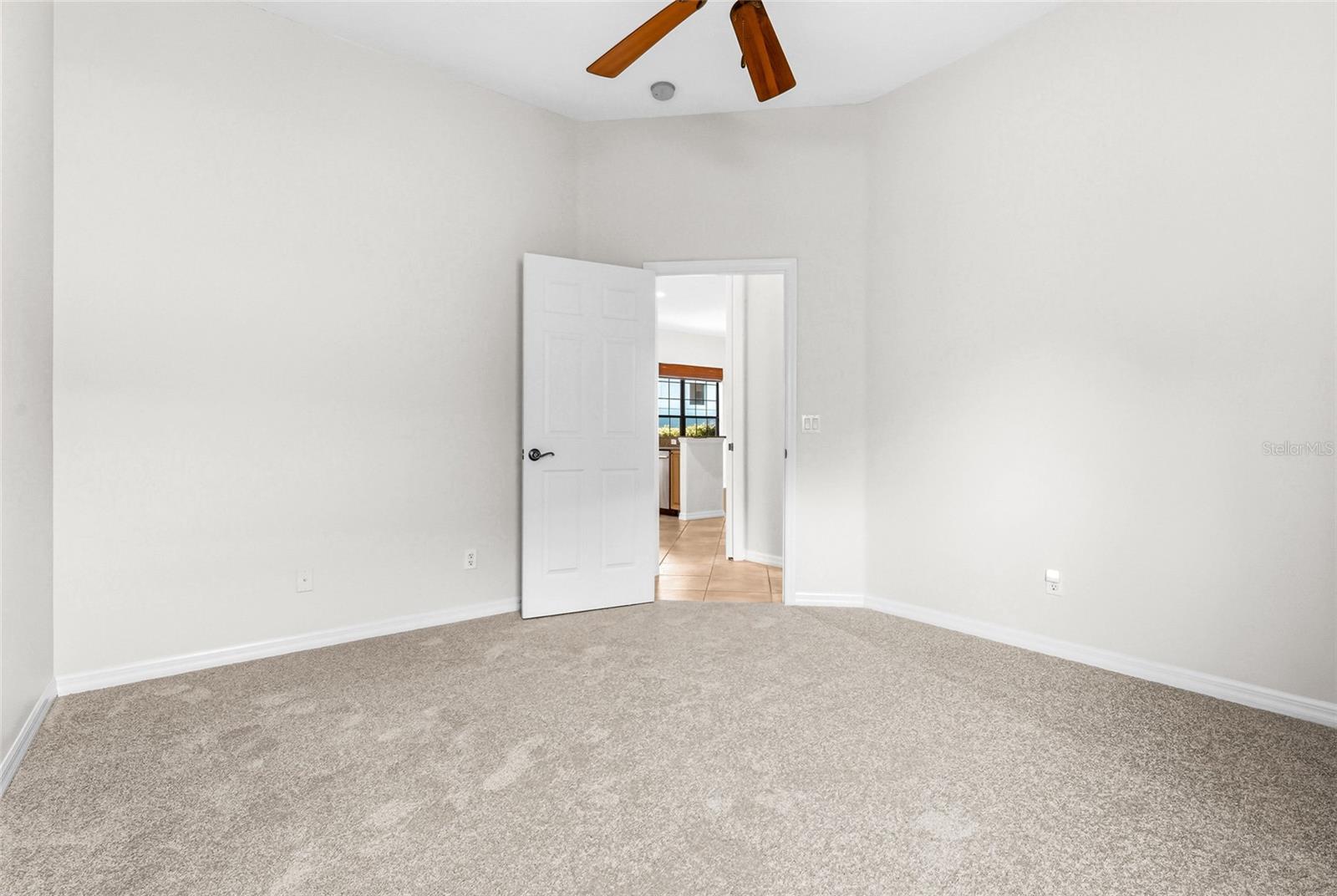 7216 PRESIDIO GLN — photo 31