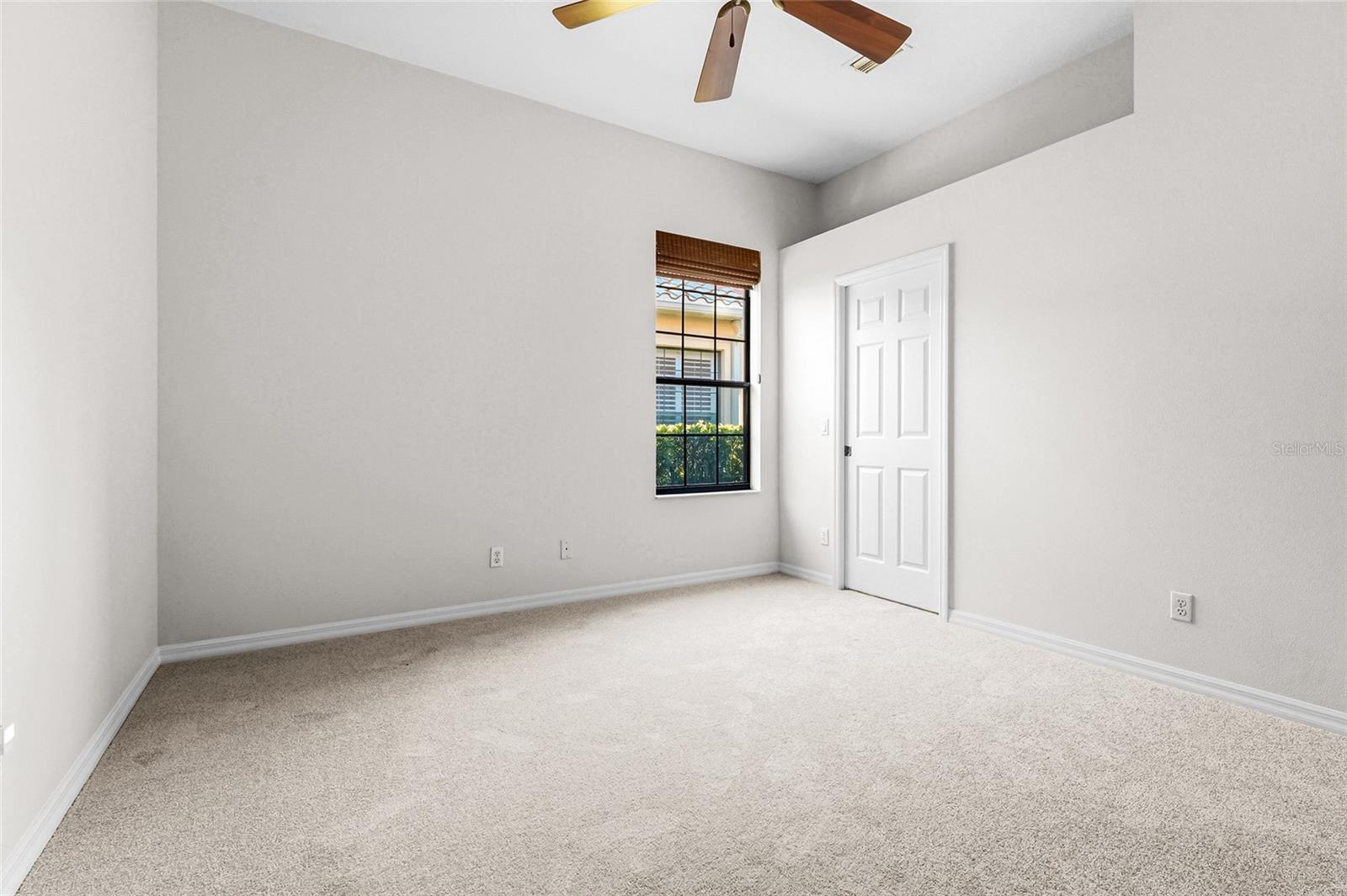 7216 PRESIDIO GLN — photo 29