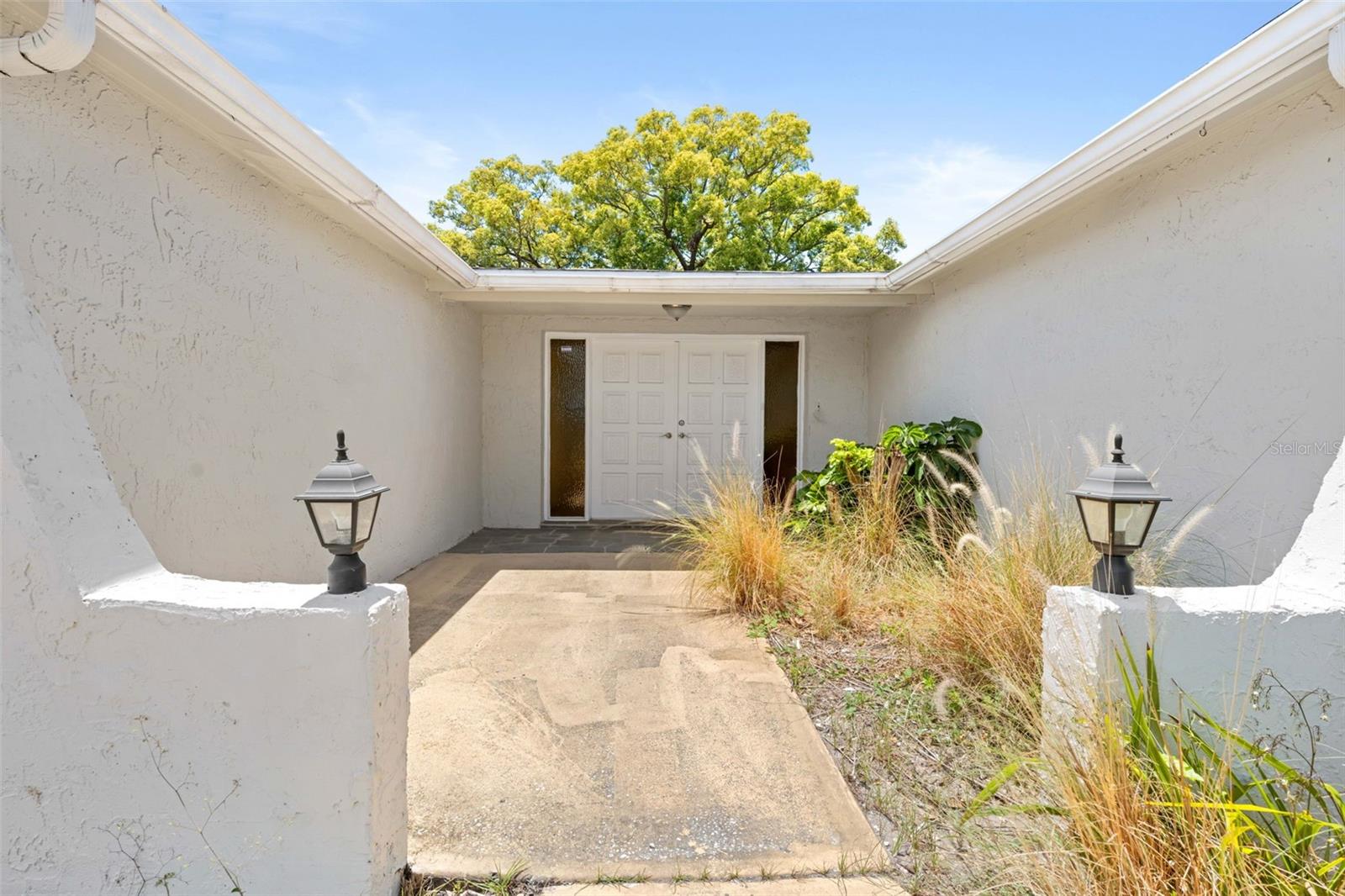 9131 HUNT CLUB LN — photo 4