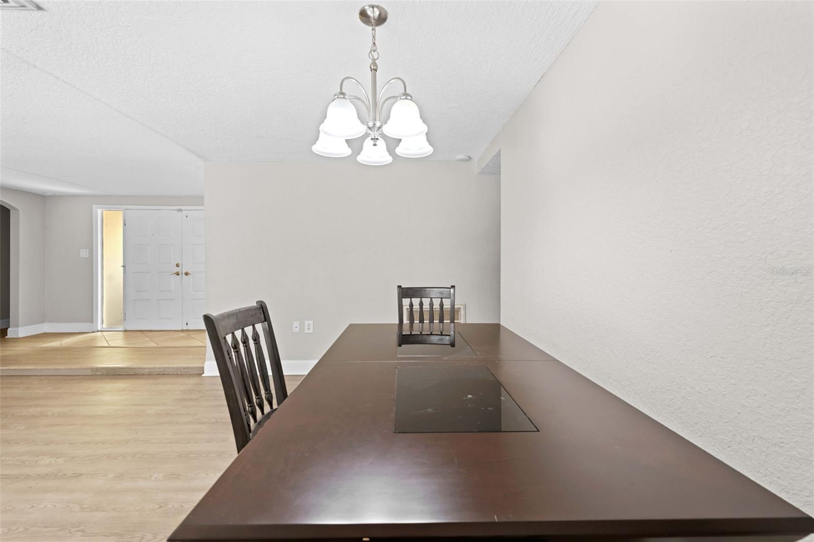 9131 HUNT CLUB LN — photo 13