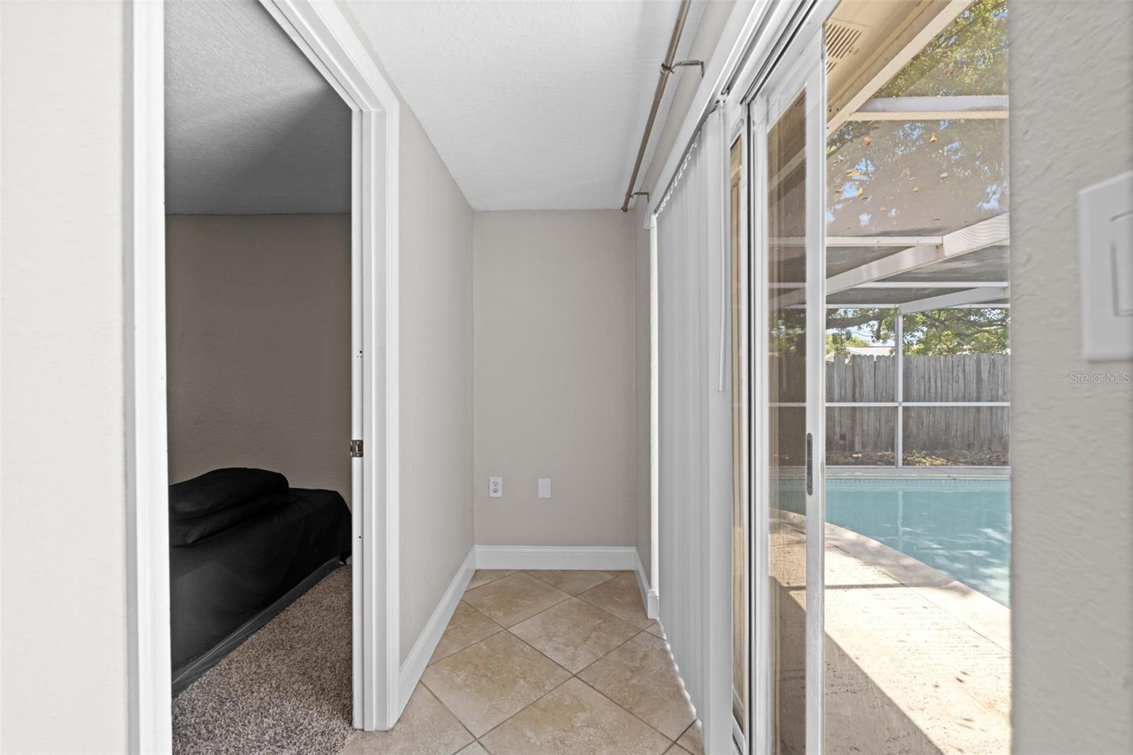 9131 HUNT CLUB LN — photo 42
