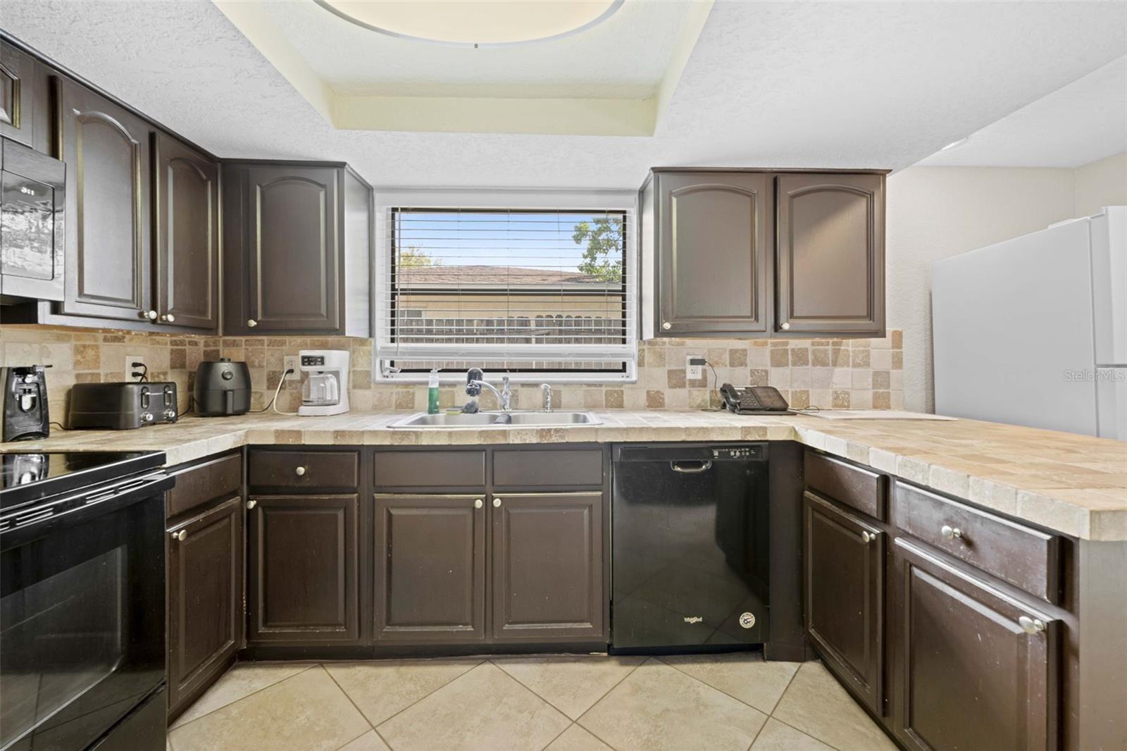 9131 HUNT CLUB LN — photo 22
